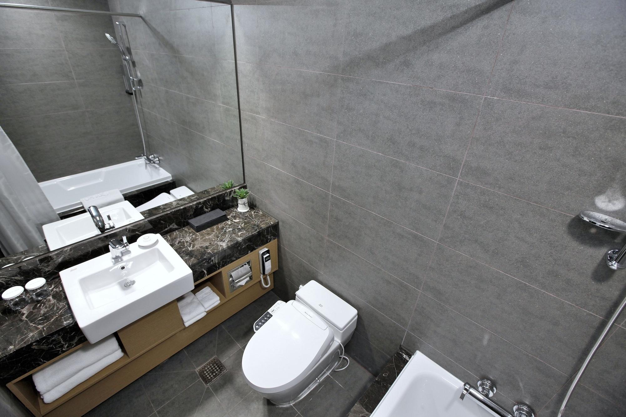 On City Hotel Cheonan Dış mekan fotoğraf
